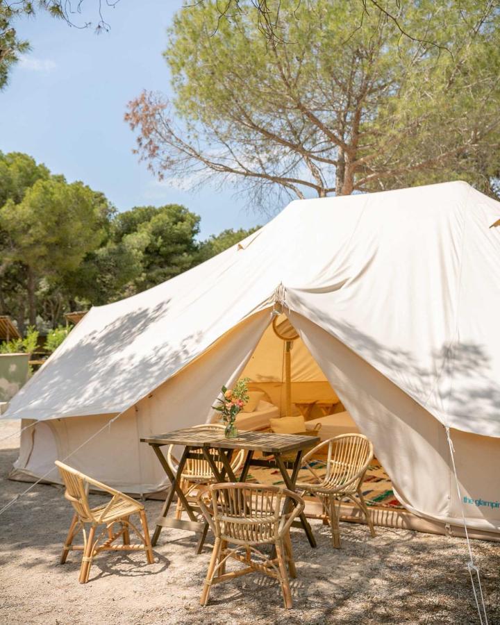 Hotel Camping El Garrofer Sitges Zewnętrze zdjęcie